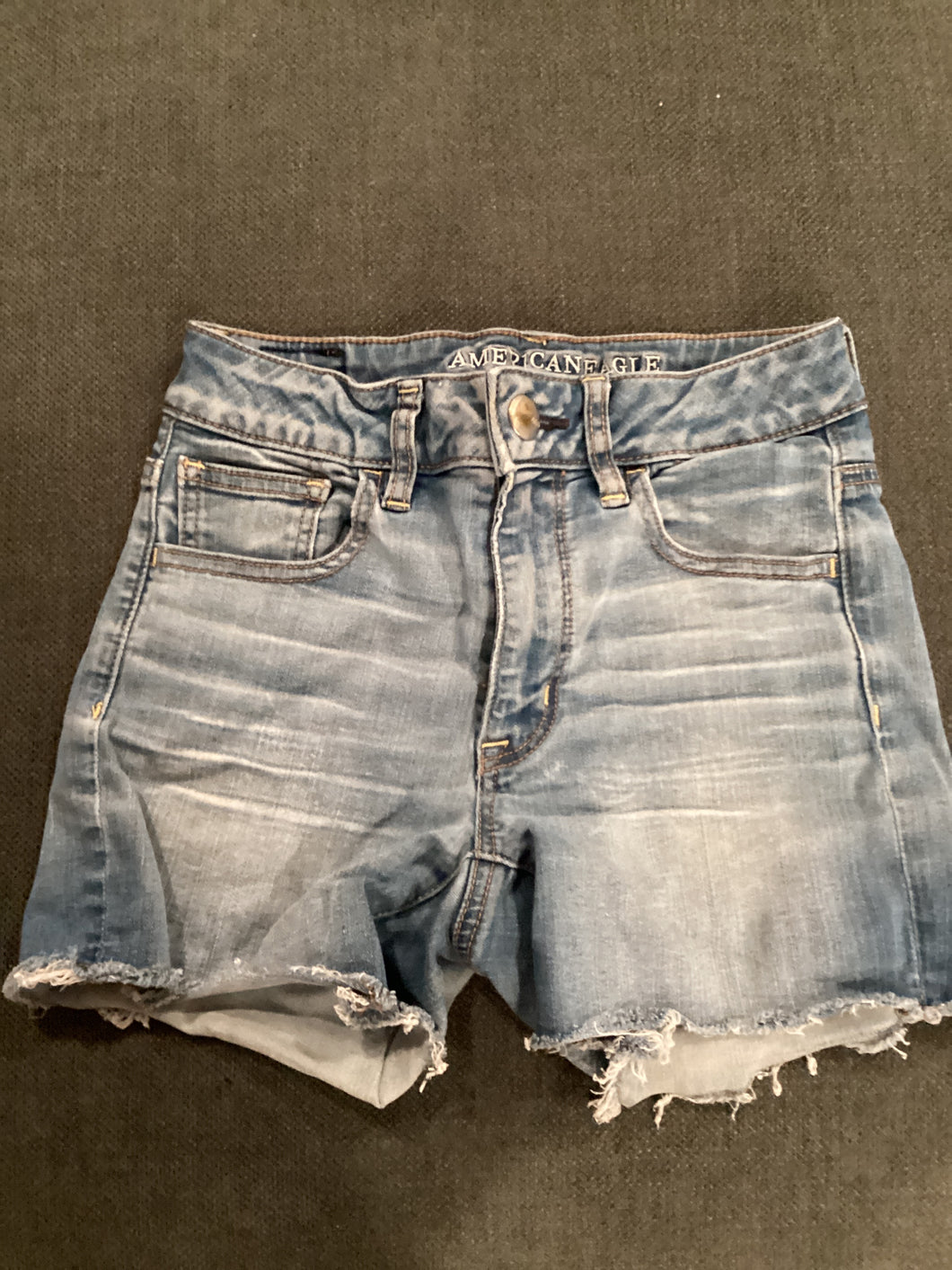 American Eagle denim Shorts, size 2 - size Junior Girls XS (0-1)