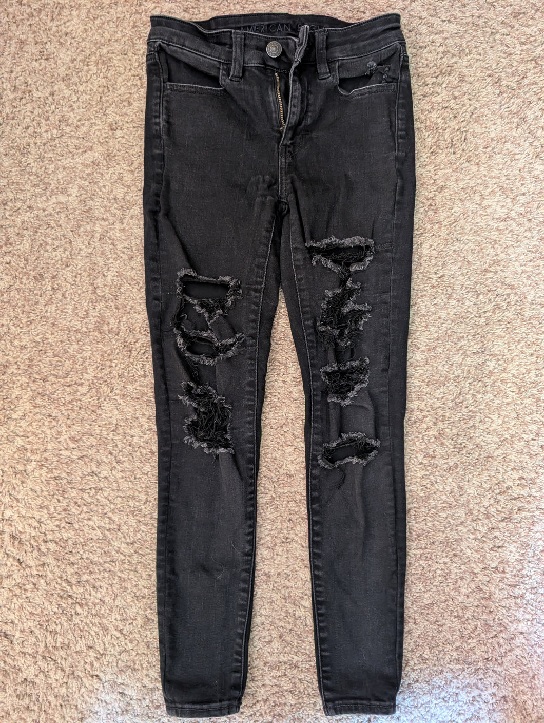 American Eagle Jeans Size 0 Black Distressed - size Junior Girls XS (0-1)
