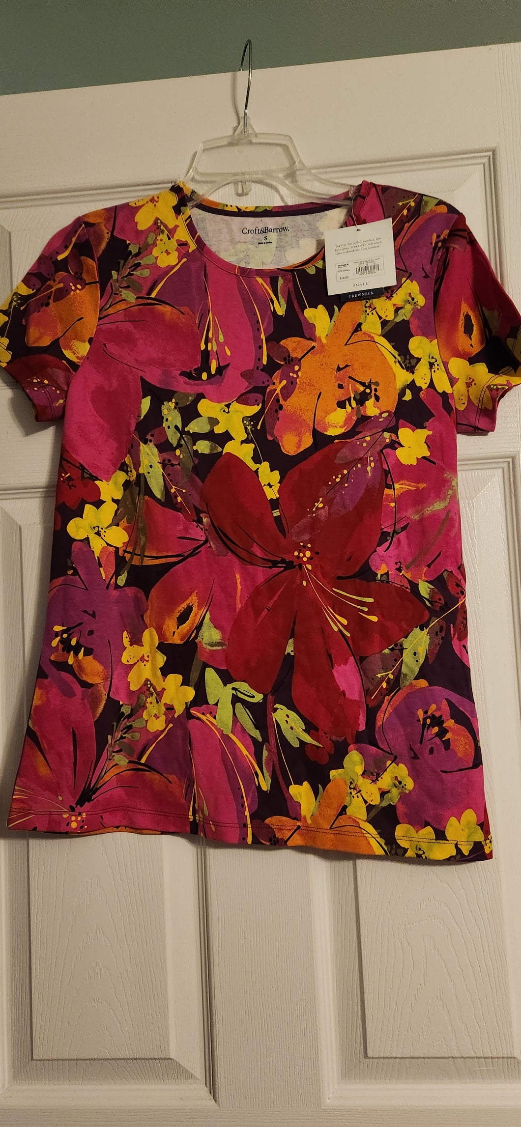 NWT Croft & Barrow Flower Print Shirt - size Women S (4-6)