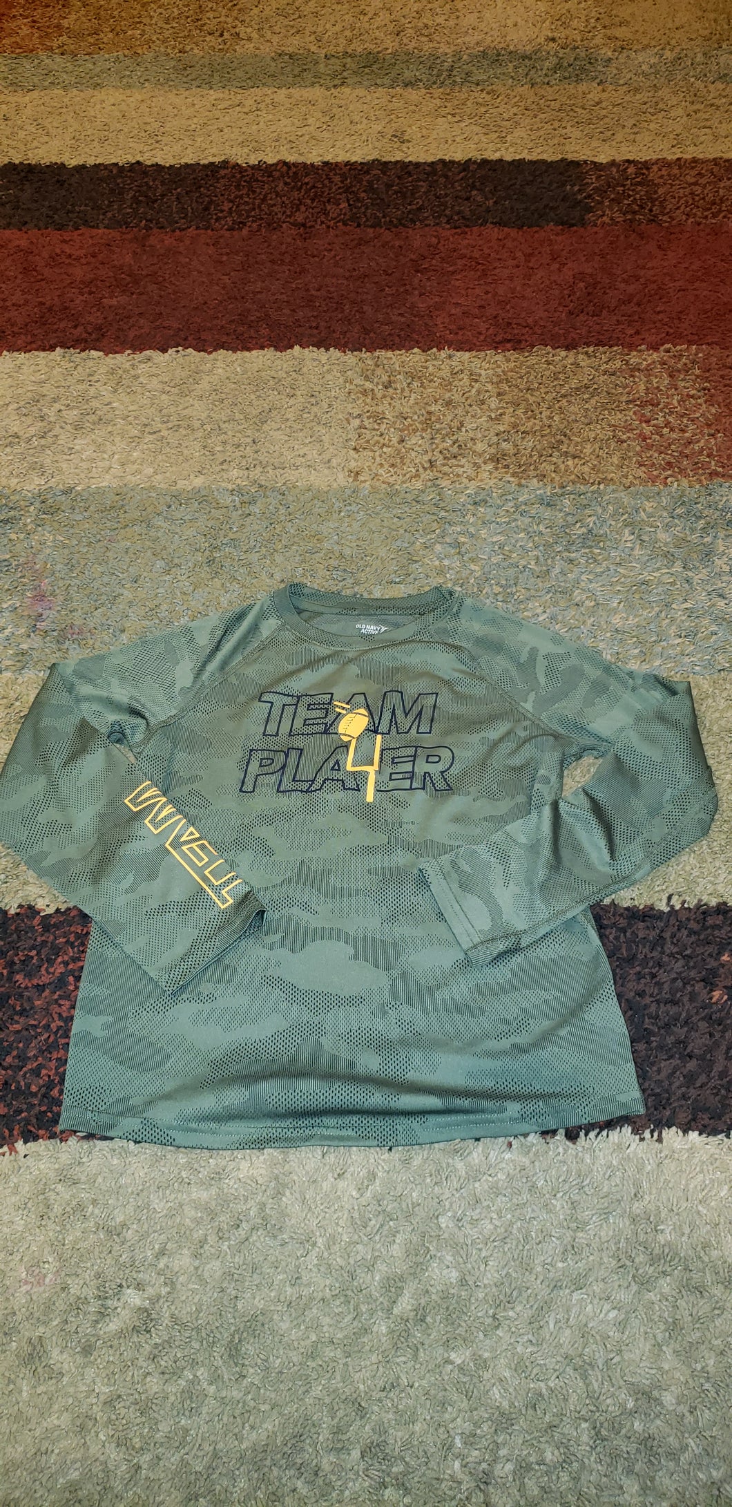 Old Navy Team Player - size Kids 10