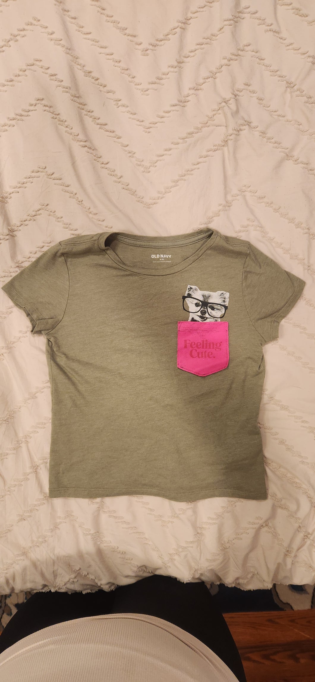Old Navy Green shirt,'Feeling Cut - size Kids 8