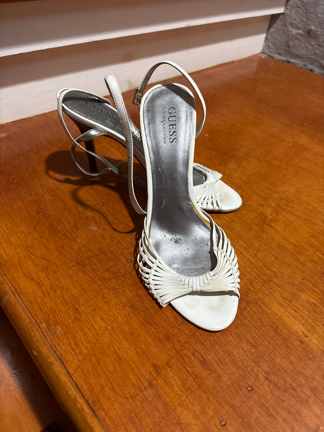 High hills withe guess - size Shoes-Womens 7