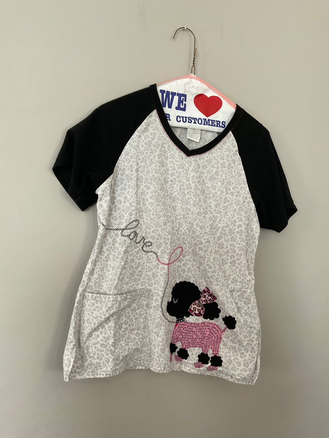 Runway dog top - size Junior Girls S (3-5)