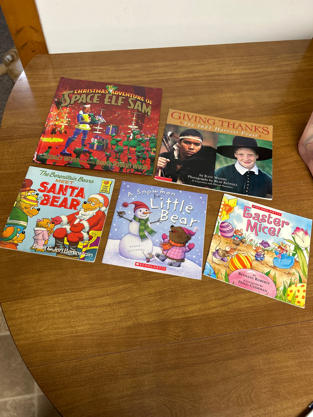 5 holiday books Christmas, easter