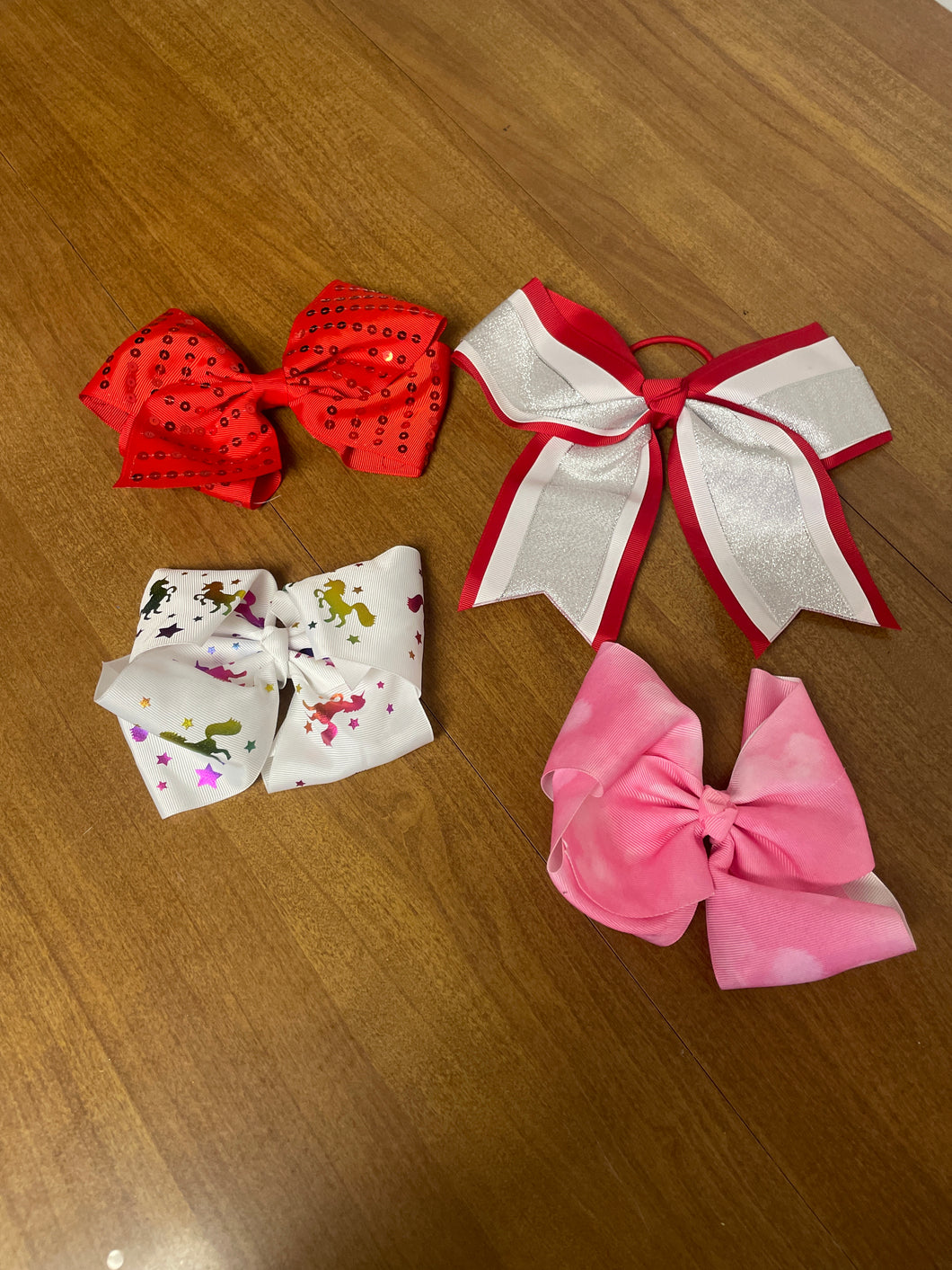 4 large bows