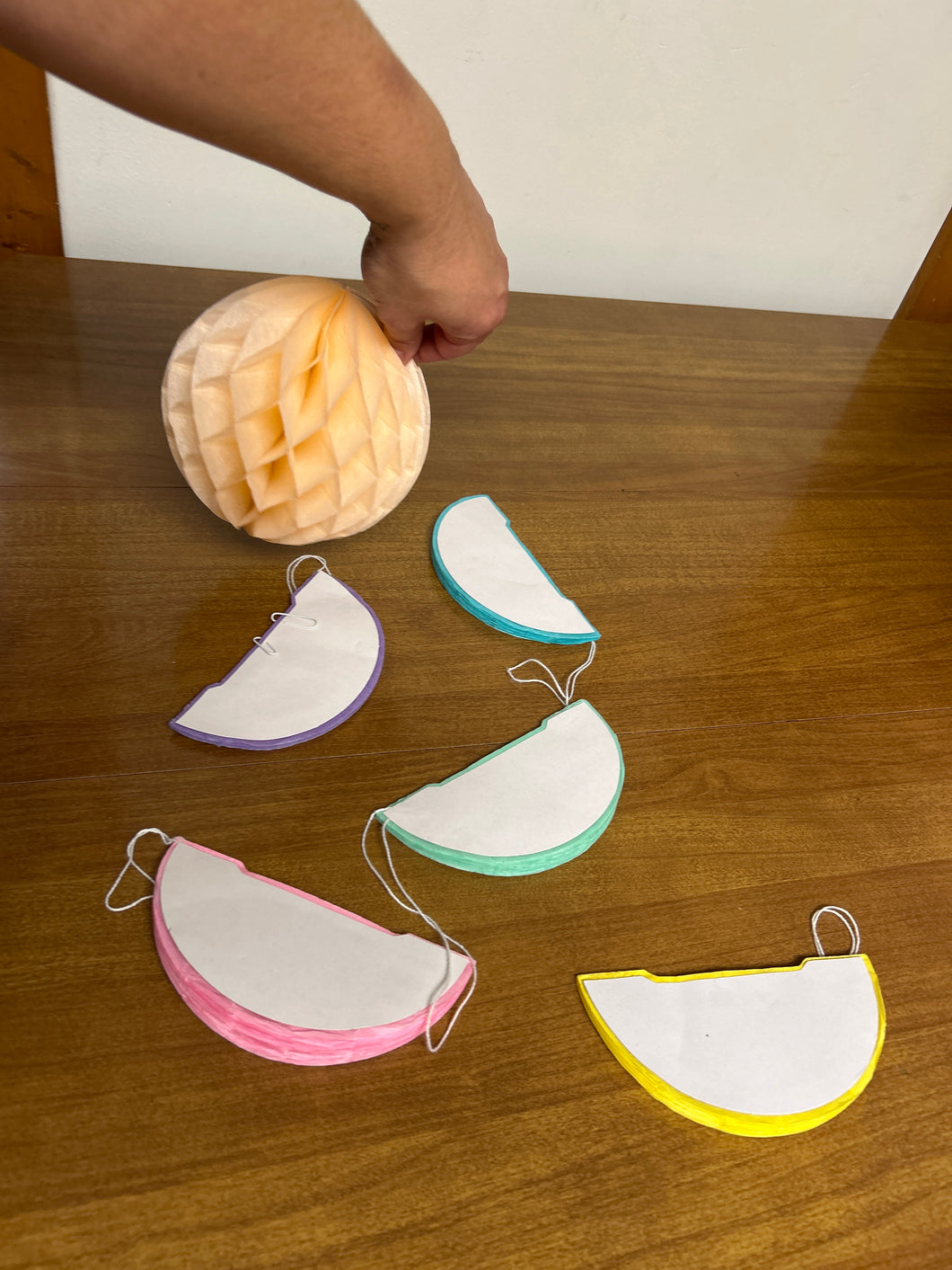 6 paper balls Decorations