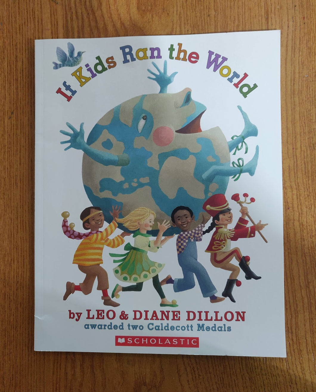 Scholastic LIKE NEW! If Kids Ran the World