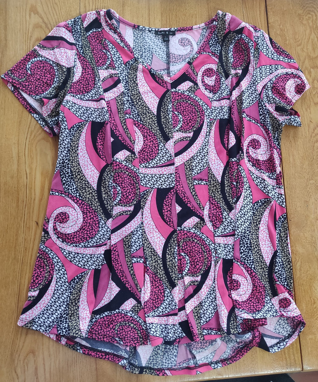 Sami & Jo LIKE NEW Pink Paisley Shirt - size Women L (12)