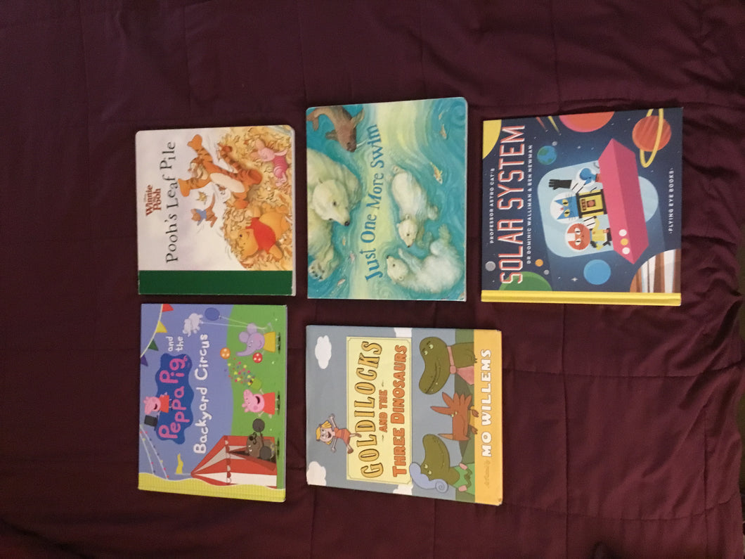 Set of 5 books Pepper Pig, Pooh, Swim,