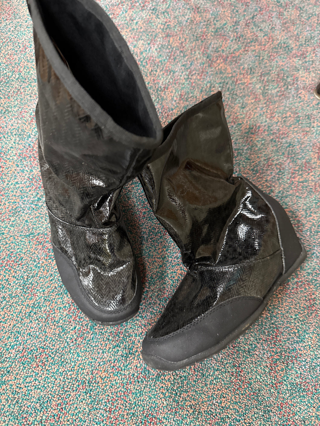 Sporto heeled winter bot - size Shoes-Womens 8.5