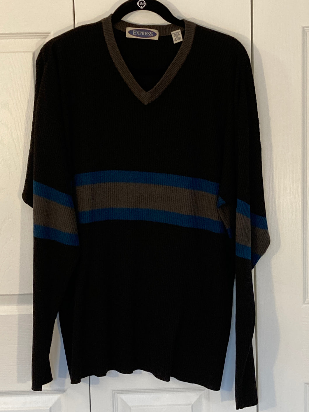 sweater black v-neck w/grey trim Men XL - size Mens XL