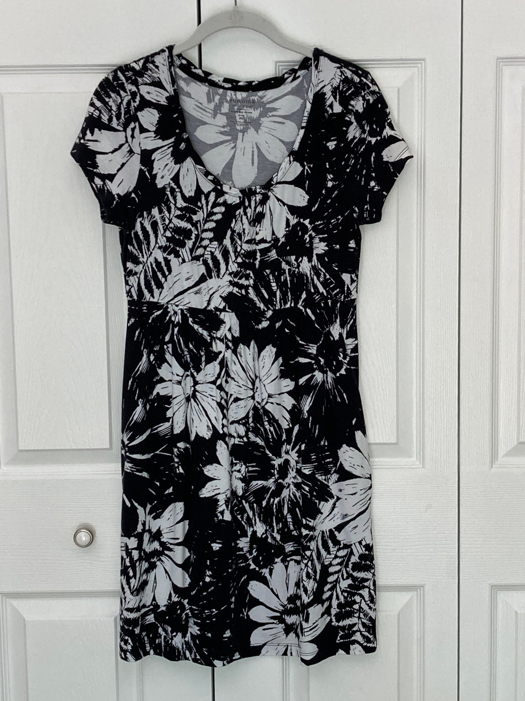 Sonoma dress blk/wh cotton high waist PS - size Women S (4-6)