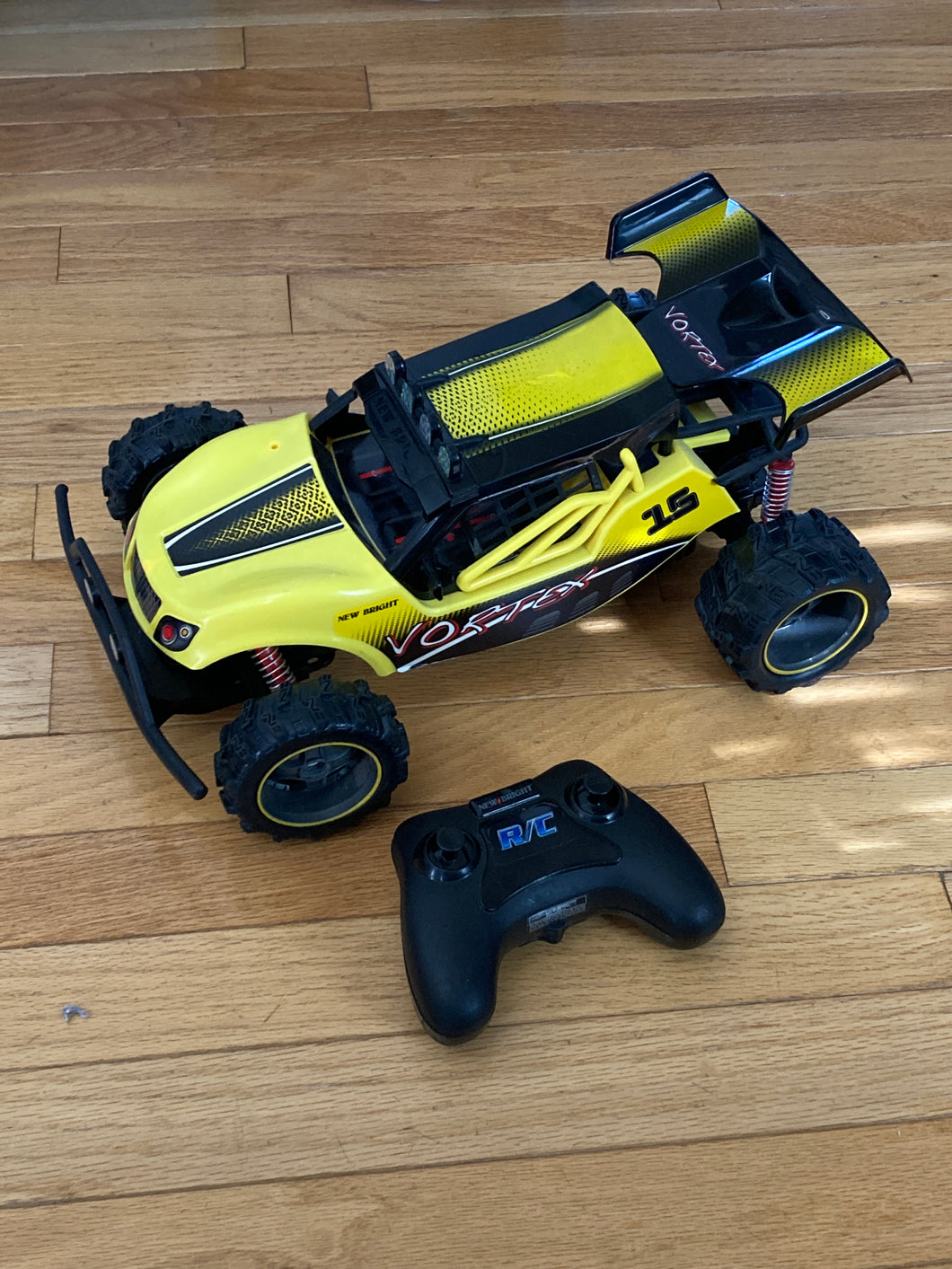 New Bright vortex remote control car 9x15 USB in