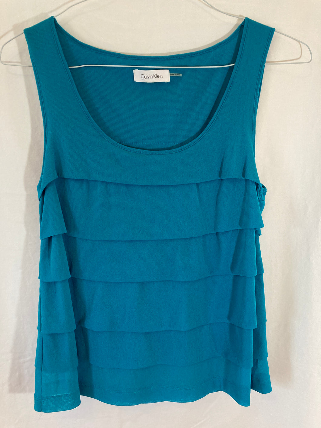 tank top CalvinKlein turq ruffled frt PS NEW - size Women S (4-6)