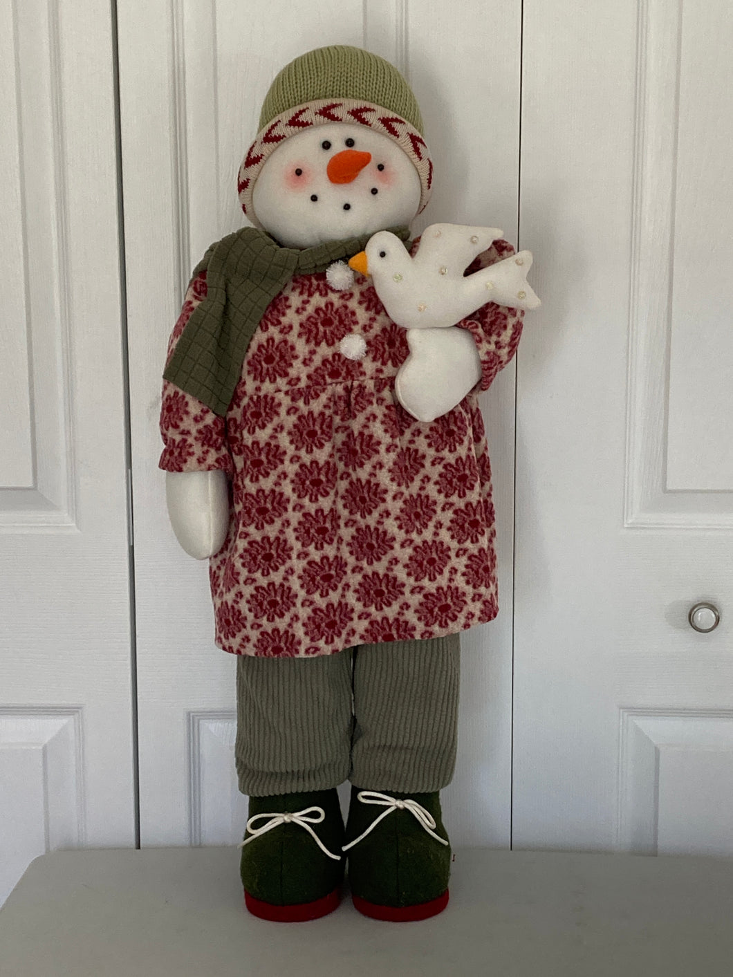 Snowgirl w/dove 30 tall posable arms