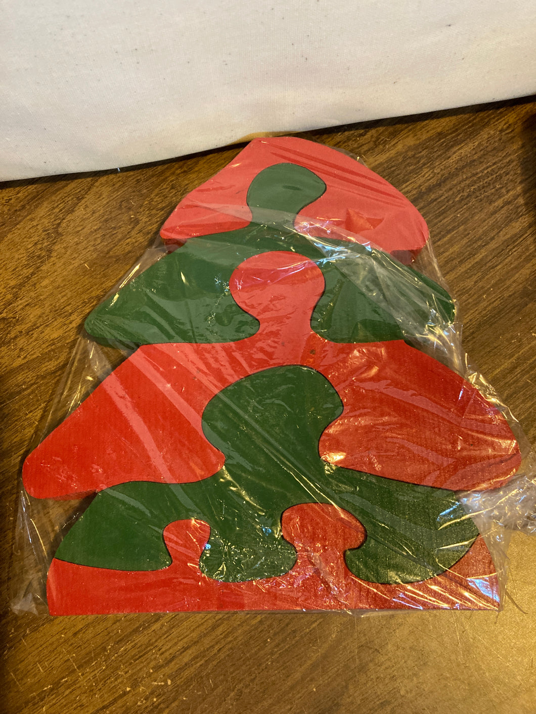 Wood tree puzzle 8x10