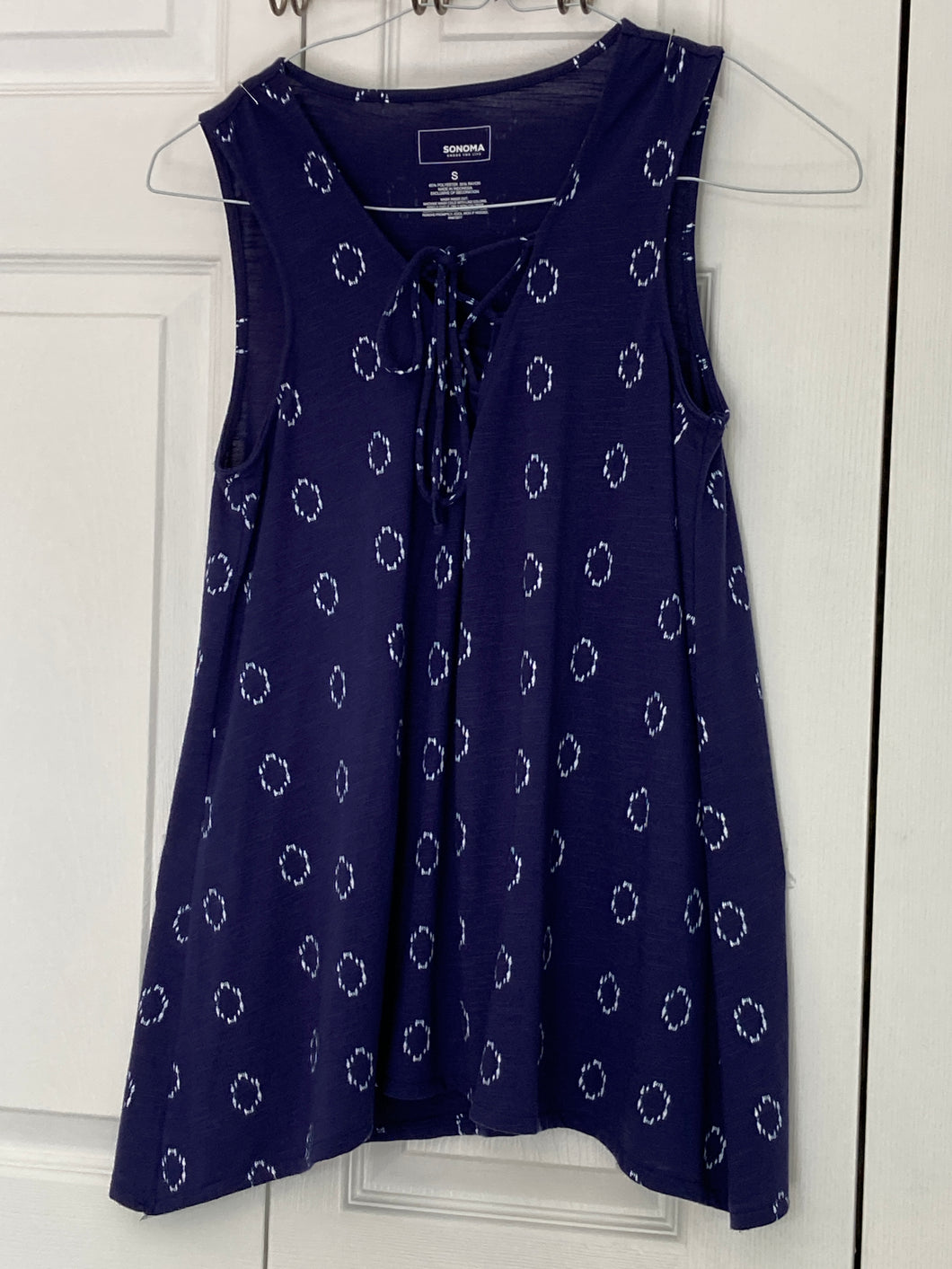 Sonoma Navy tie front tank top - size Women S (4-6)