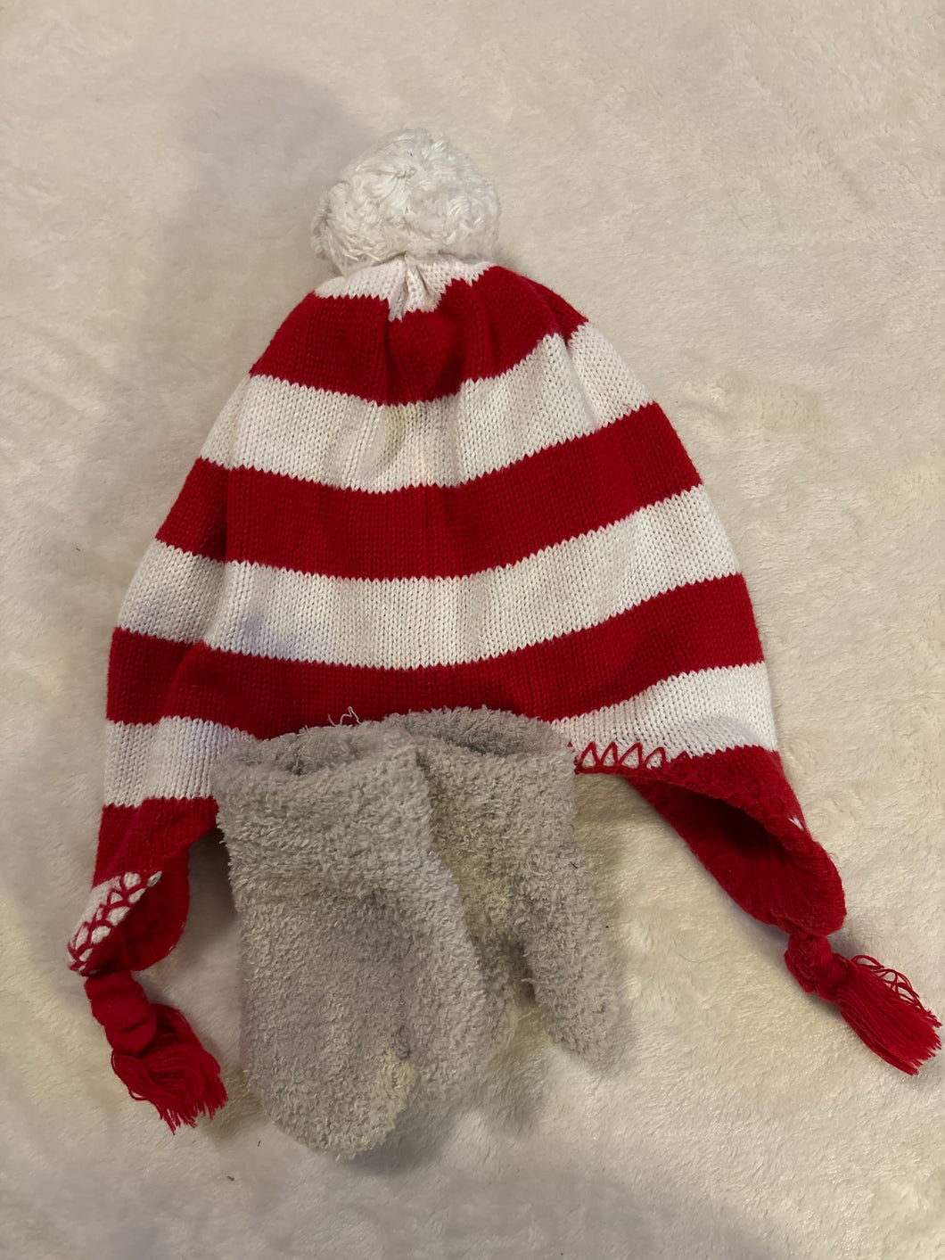 Red Striped Hat Gray Mittens - size 18-24 Months