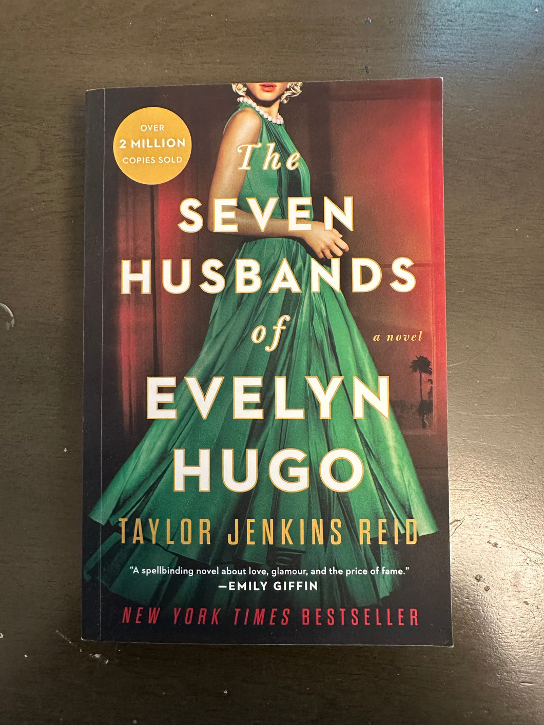 Seven husbands of Evelyn Hugo, never read