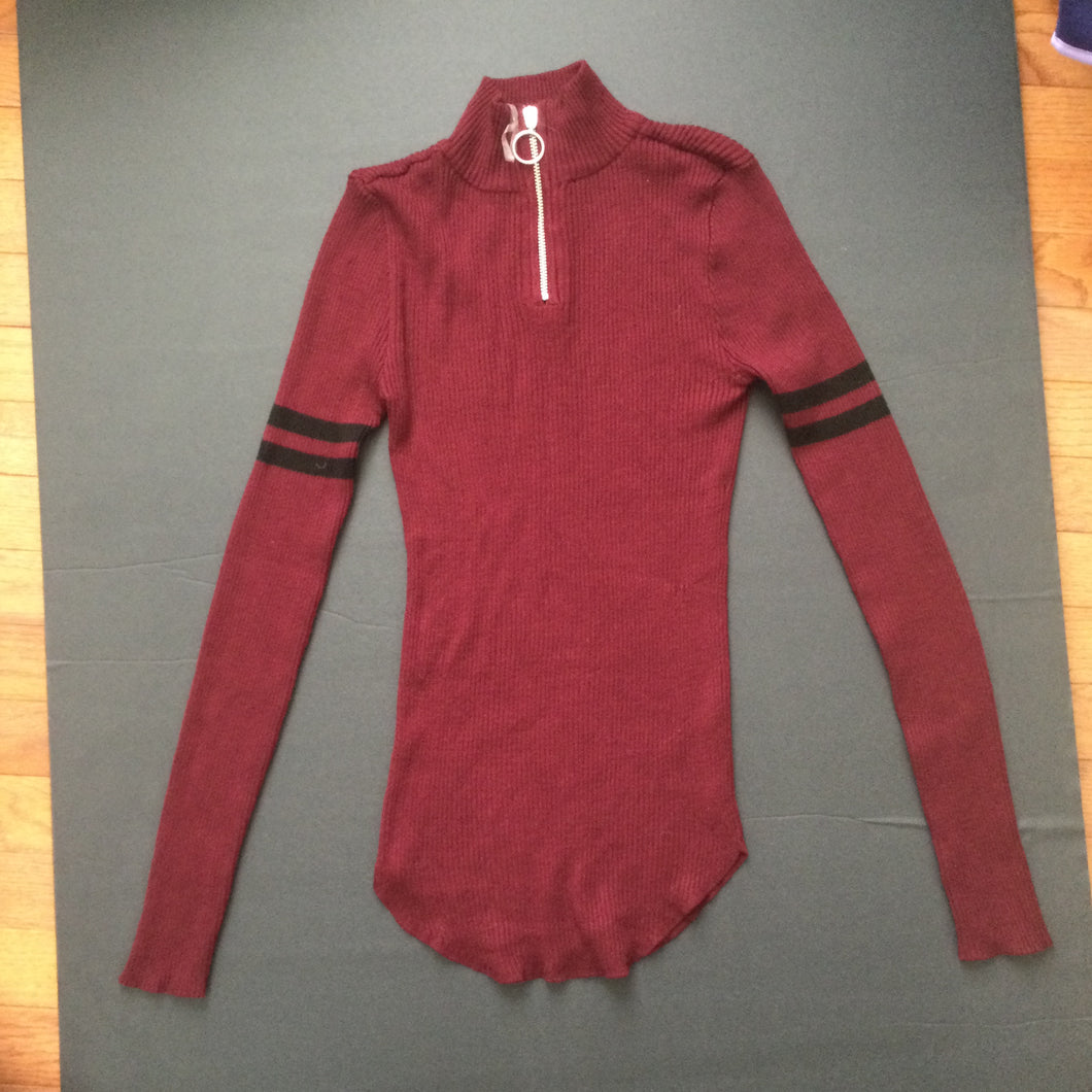 No Boundaries Maroon Zip Up - size Junior Girls S (3-5)