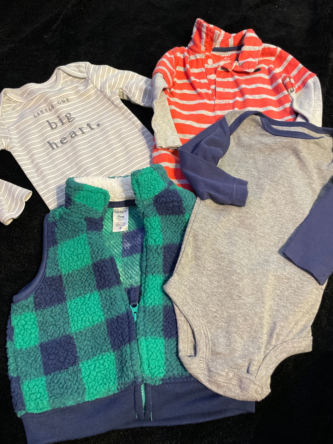 Carters 6 month lot - size 6 Months