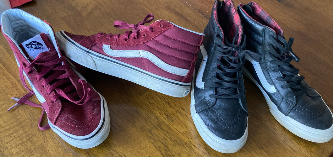 Vans Skateboard Shoe Maroon size youth 5 - size shoes-youth 5