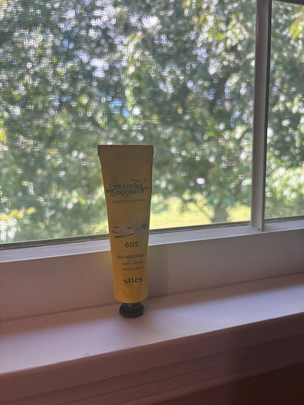 NEW!! Brazilian Perfumr Irresistible Sunshine