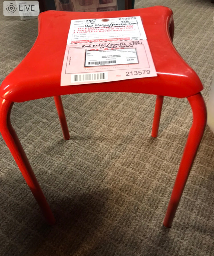 Red metal /plastic Stool or sm table 18tal