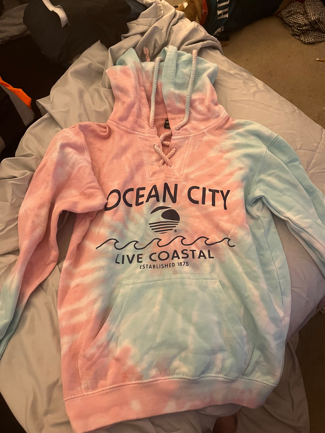 Ocean city sweatshirt Tyedye - size Junior Girls S (3-5)