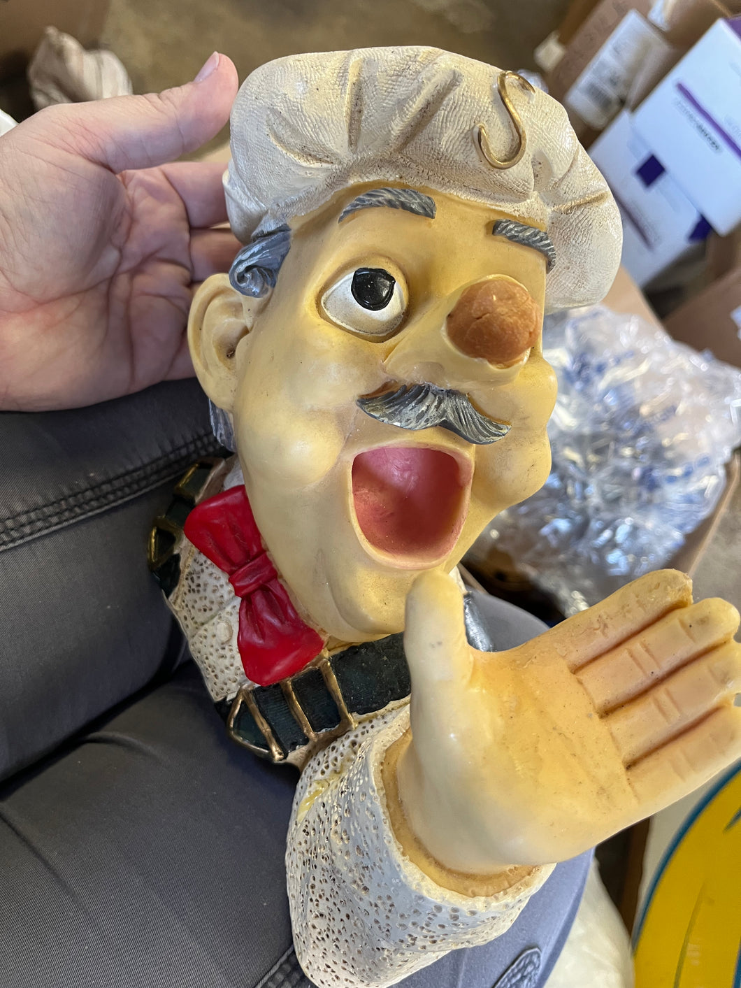bottle holder chef