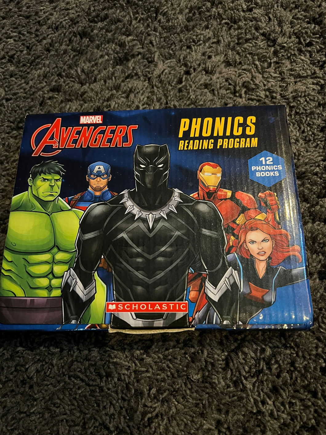 Set of 12 Avengers Phonics Book Set