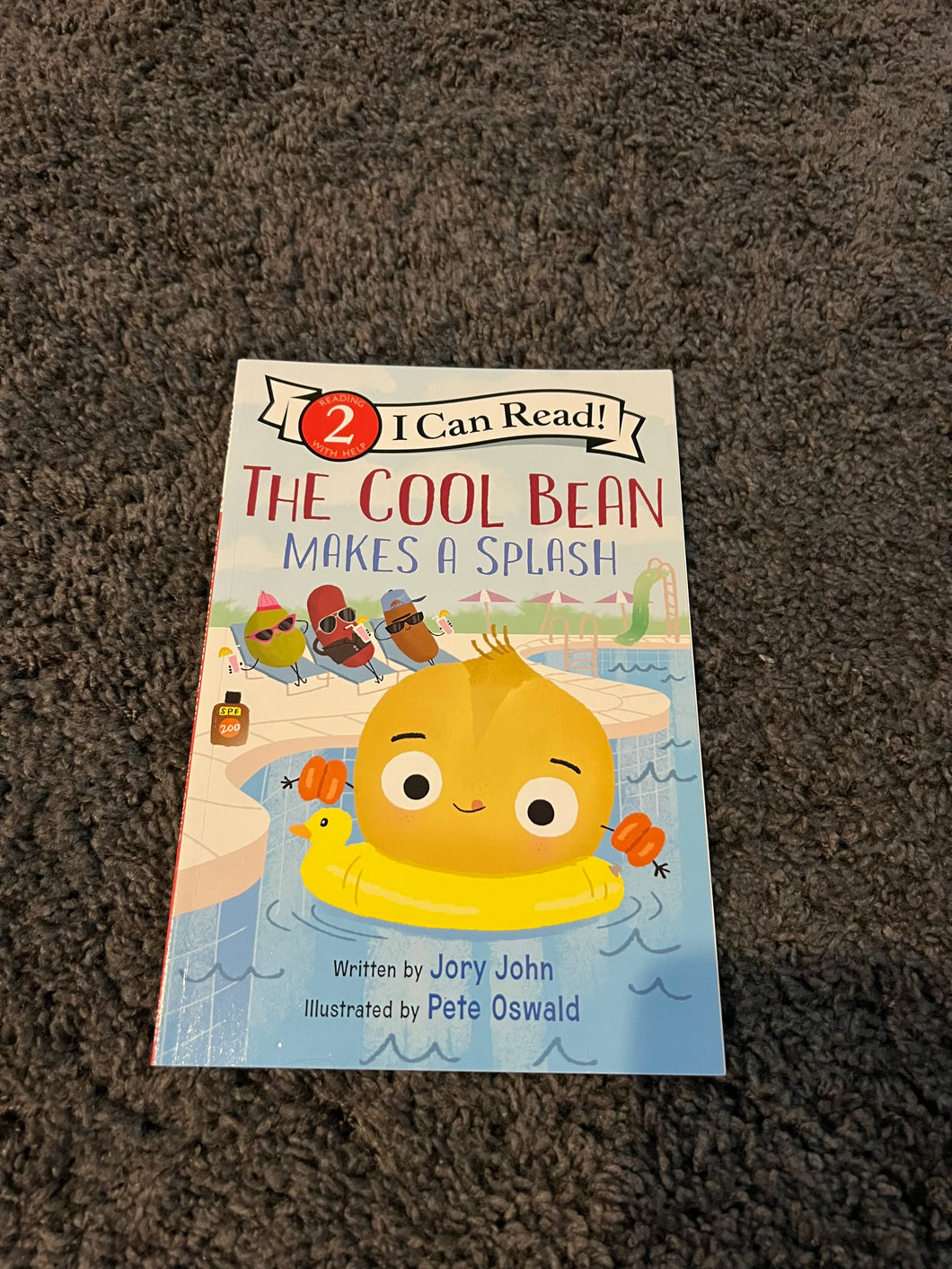 The Cool Bean makes a Splash Paperback