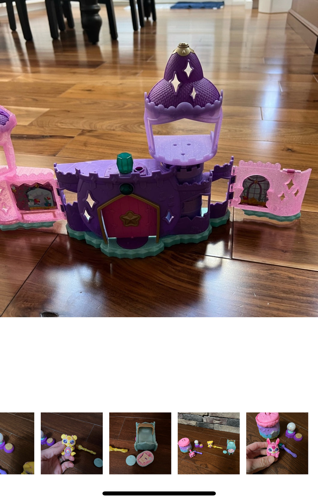 Magic Mixies House Comes w/ 2 magic mixies