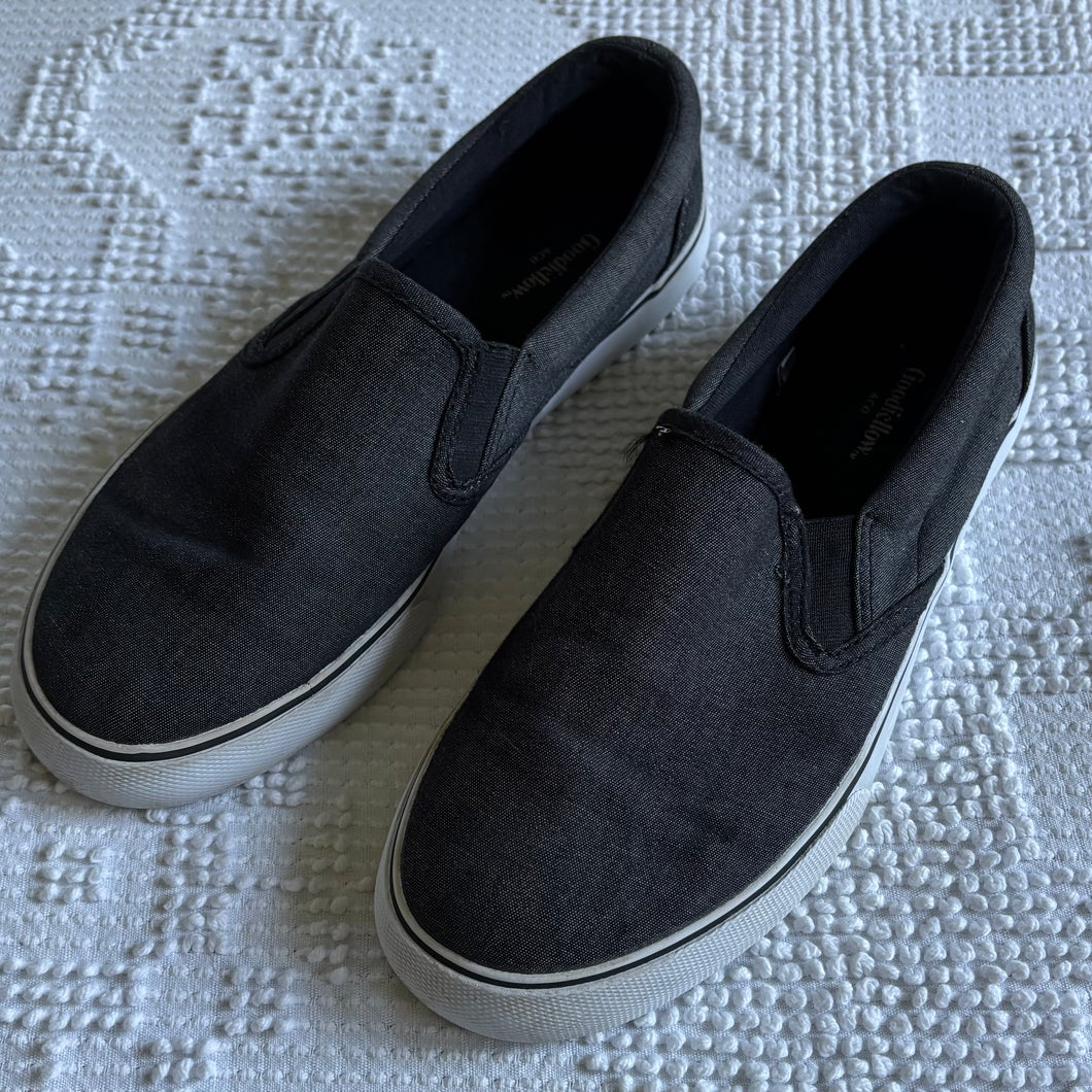 Goodfellow & co Teen boy/men's size 7 - size Shoes-teen 7