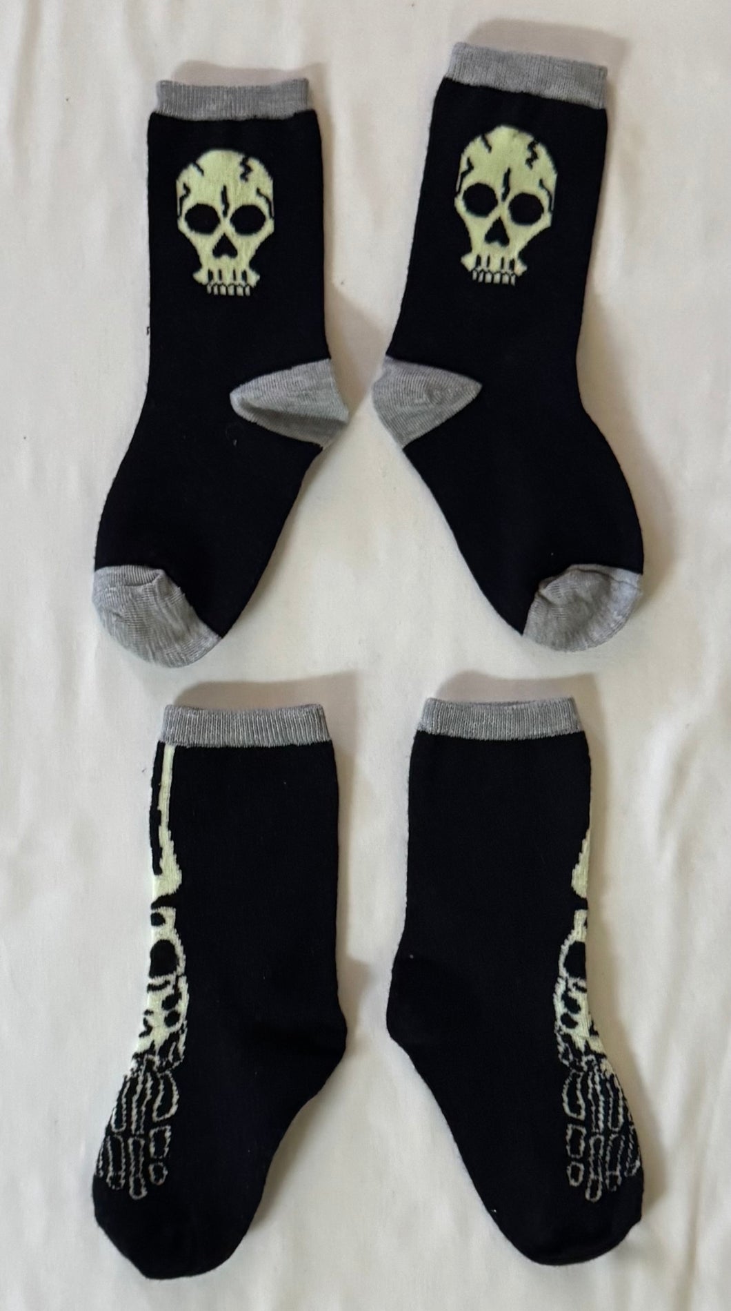New place sport 2pk: Skeleton 11-13 shoe size