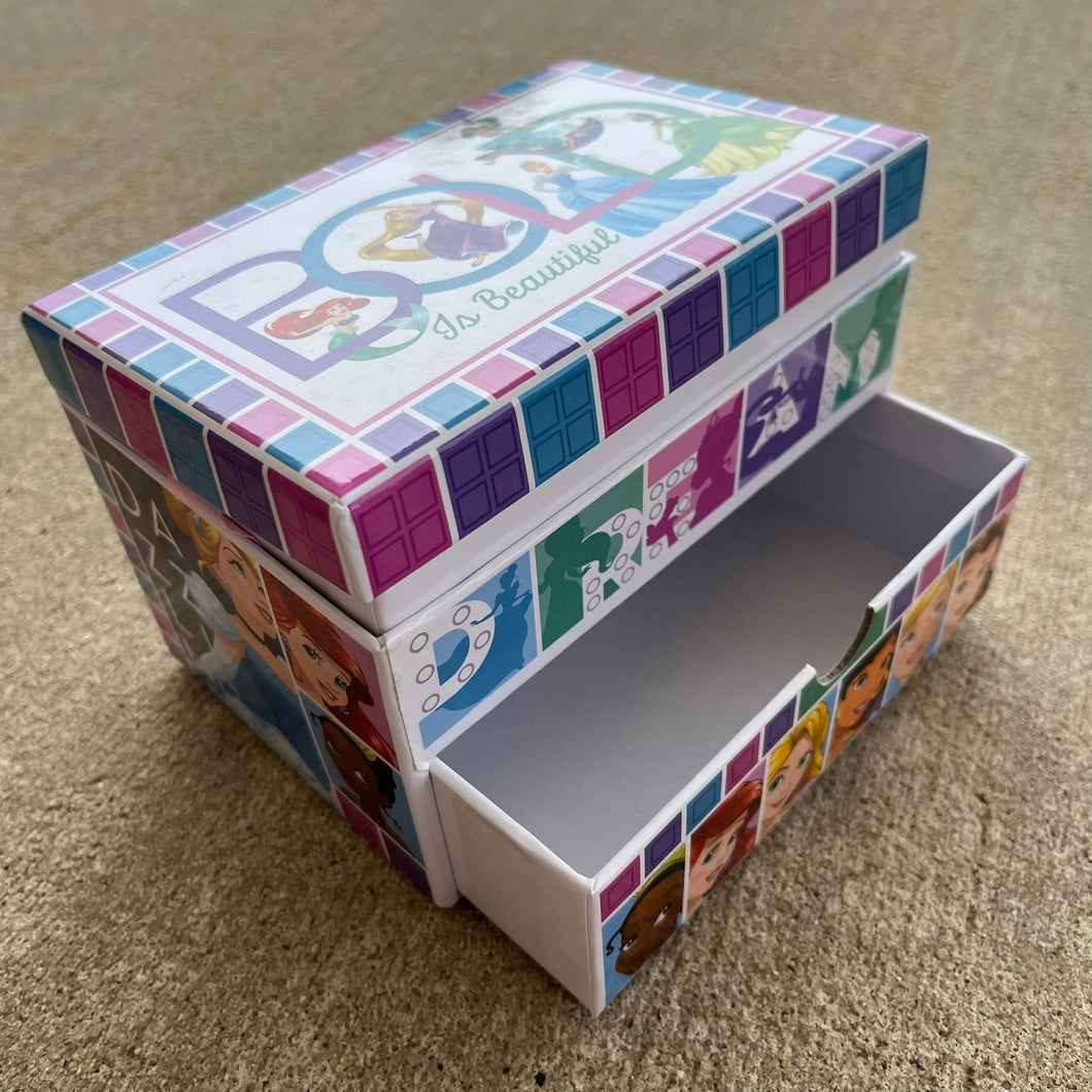 Disney Princess Jewelry Box size: 6in x4in x 4in