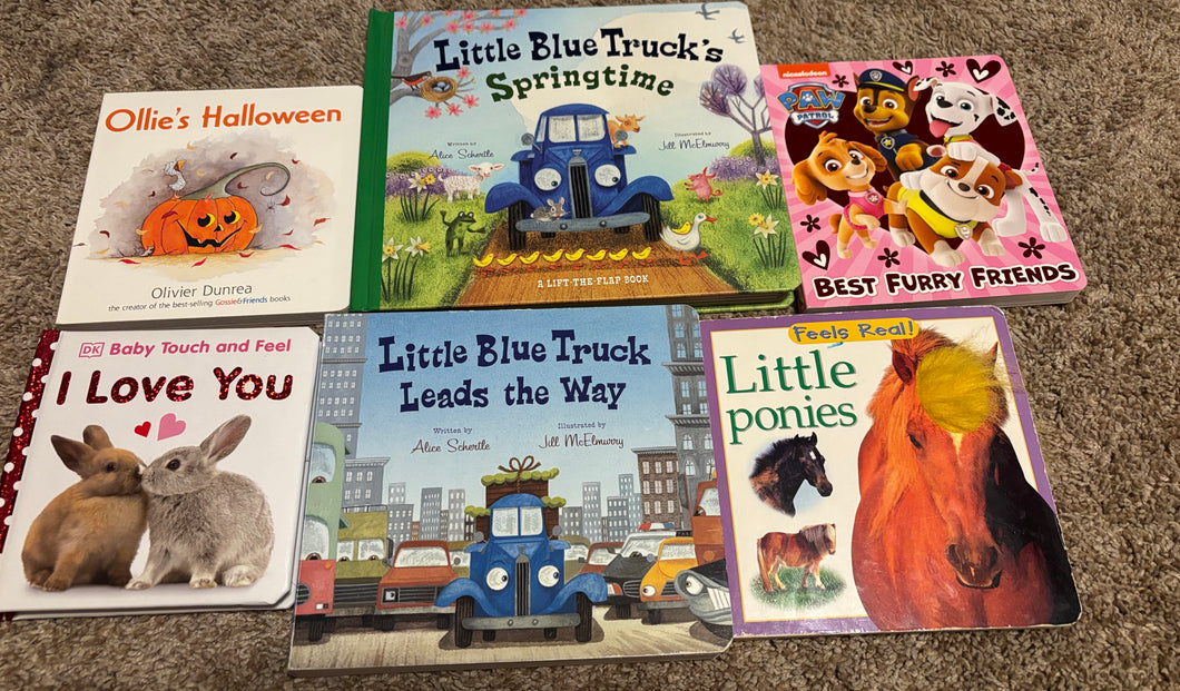 6 board books Little blue truck