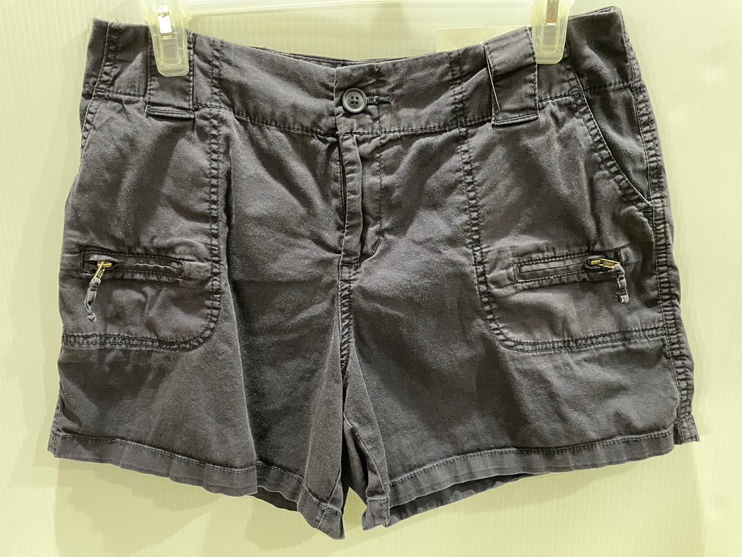 St. John's Bay Navy Blue Shorts -Size 8 - size Women M (8-10)