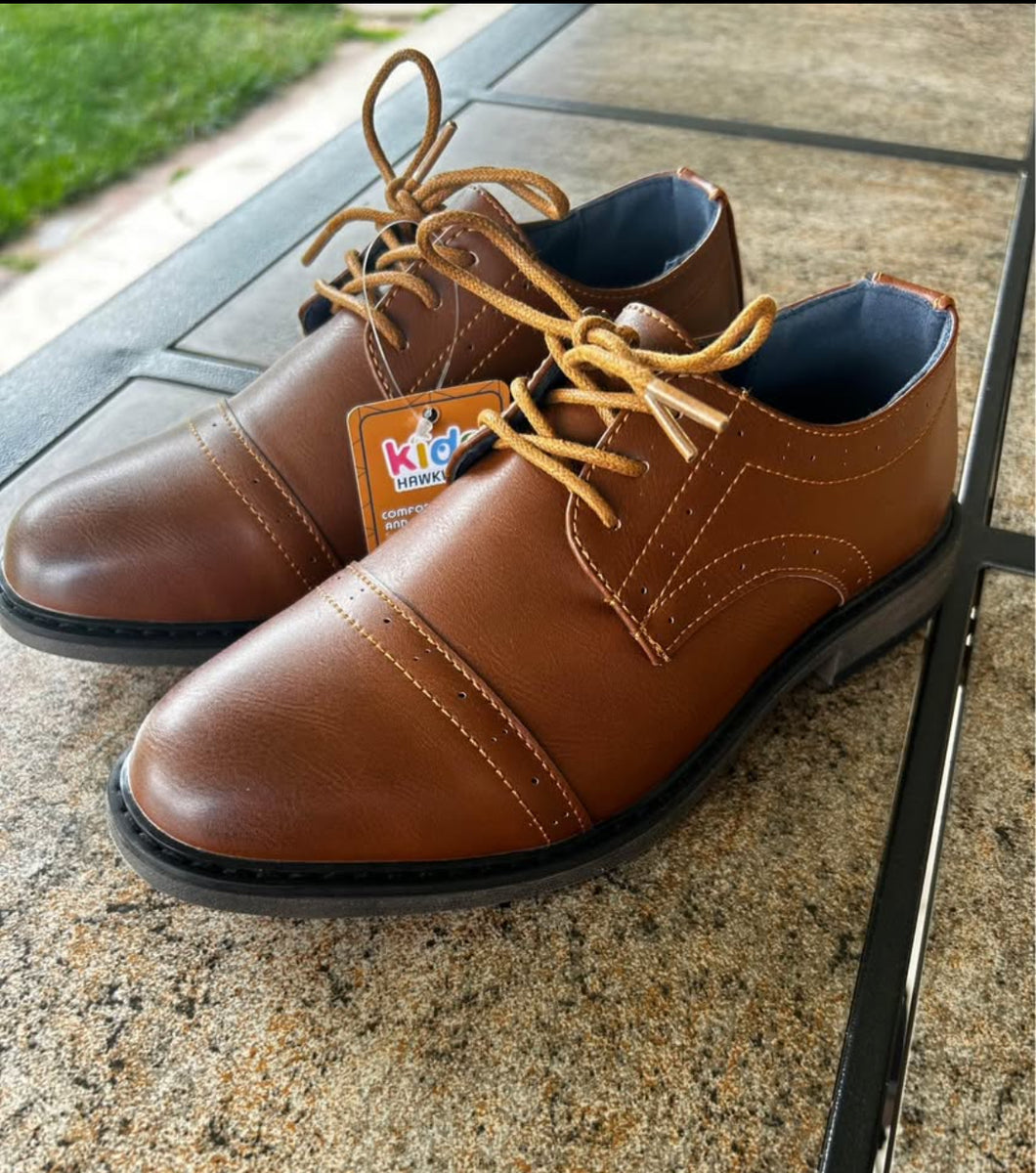 Hankwell Brown dress shoes - size Shoes-youth  3