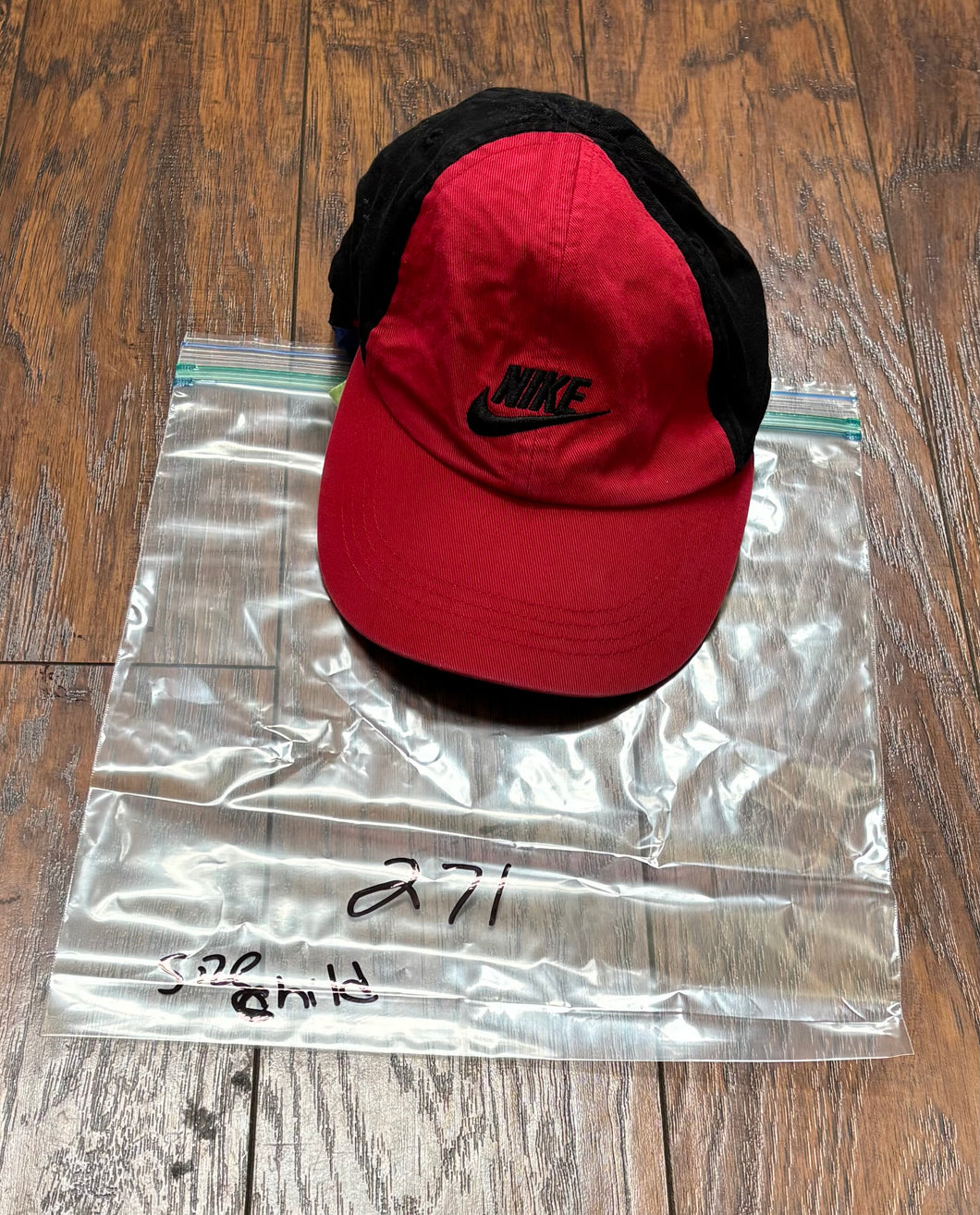 275 Nike kids hat 271