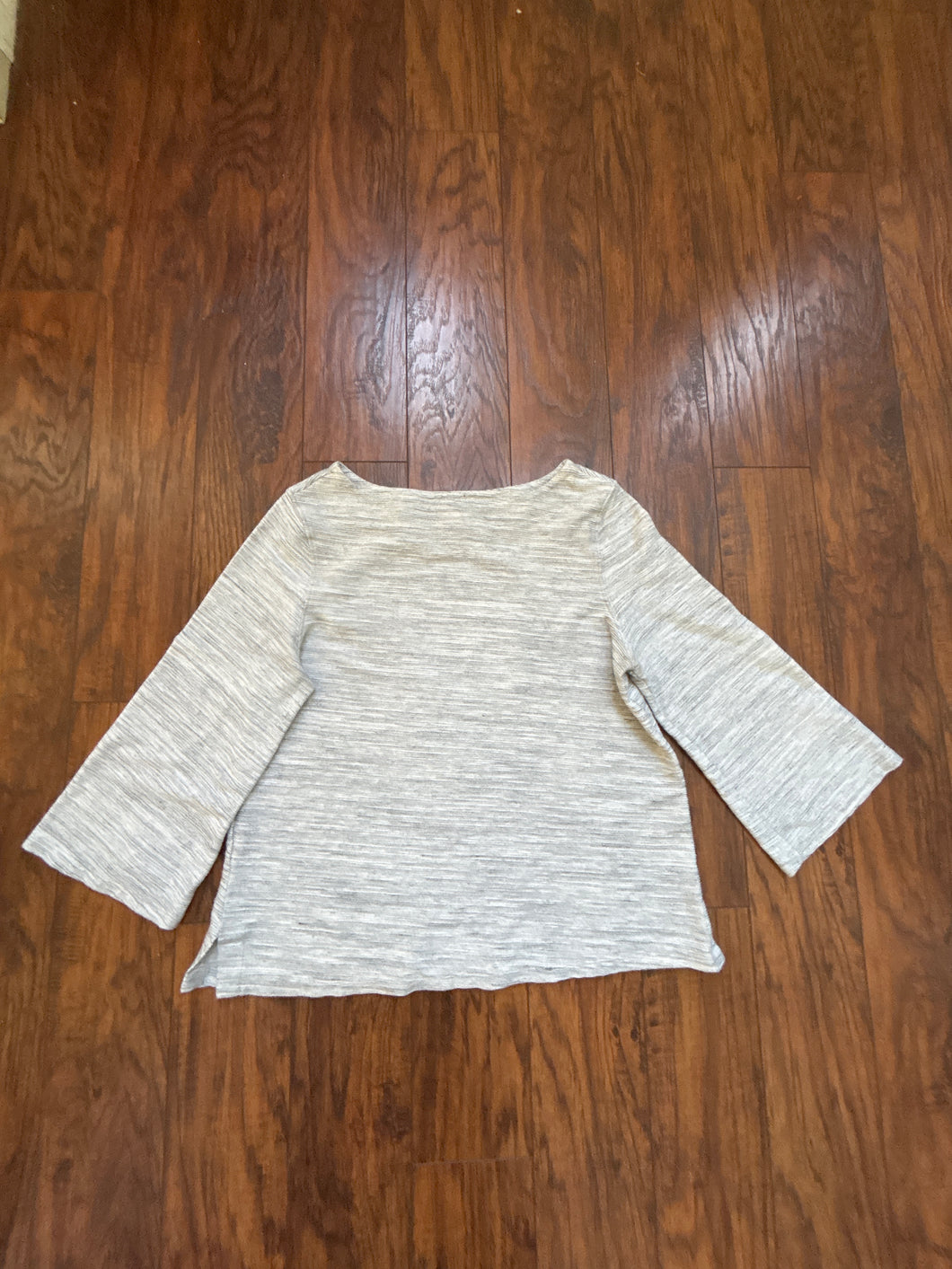 605 Old Navy shirt - size Women L (12)