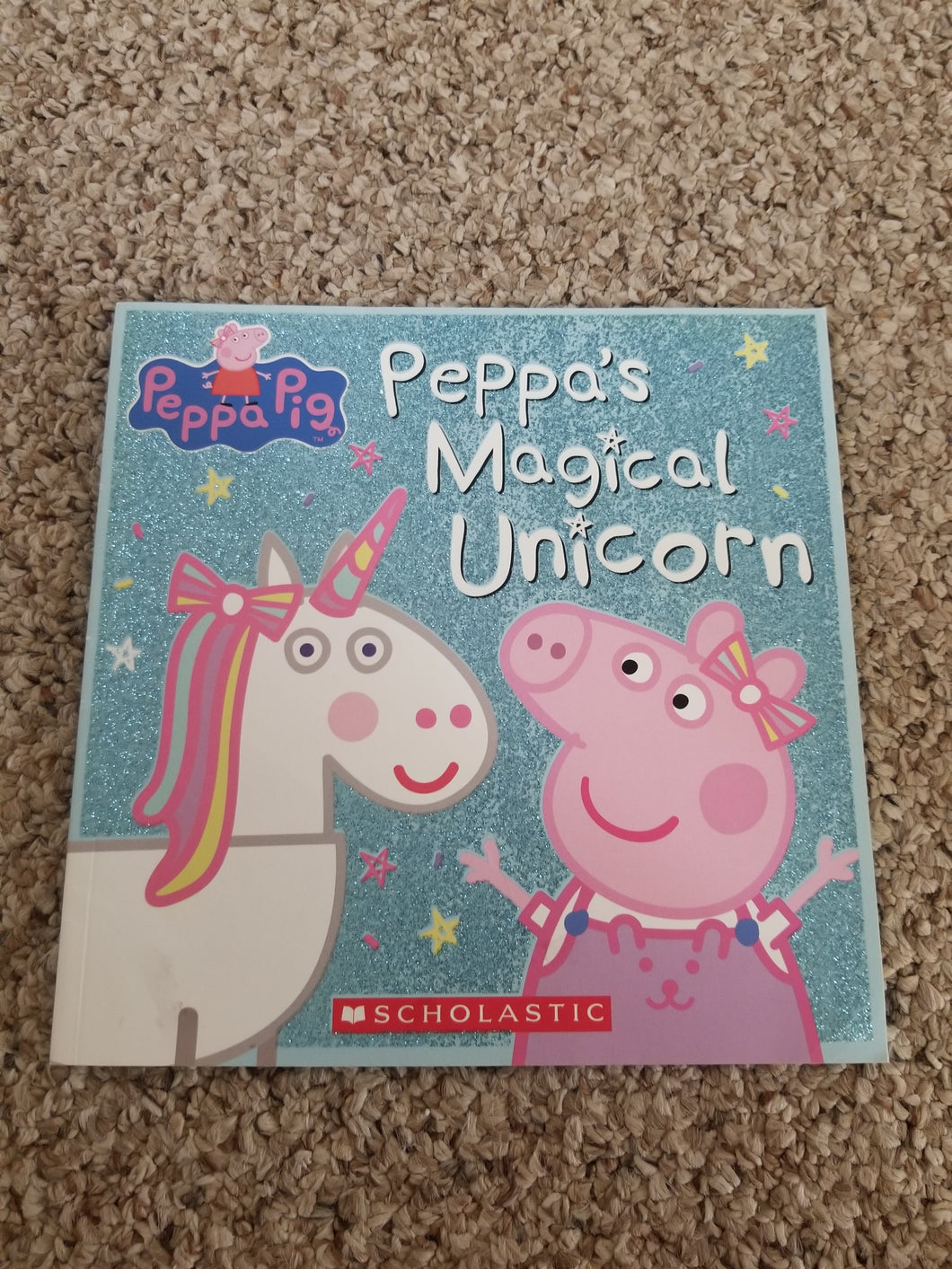 Peppa Pig book Peppa's Magical Unicorn