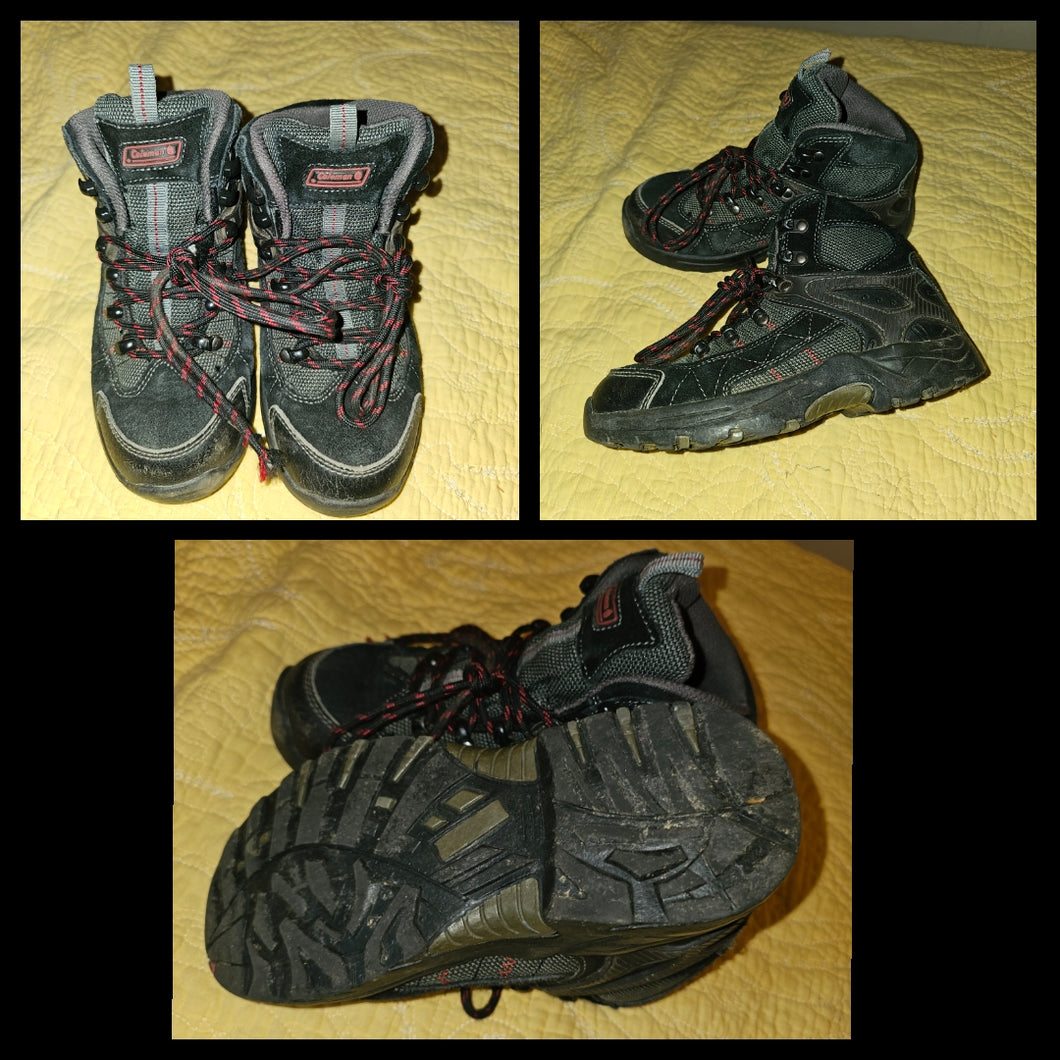 Coleman hiking boots Size 2 - size Shoes-youth  2