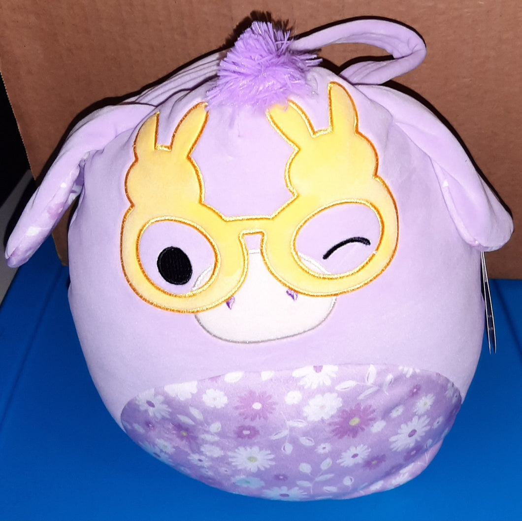 Squishmallow Delzi basket