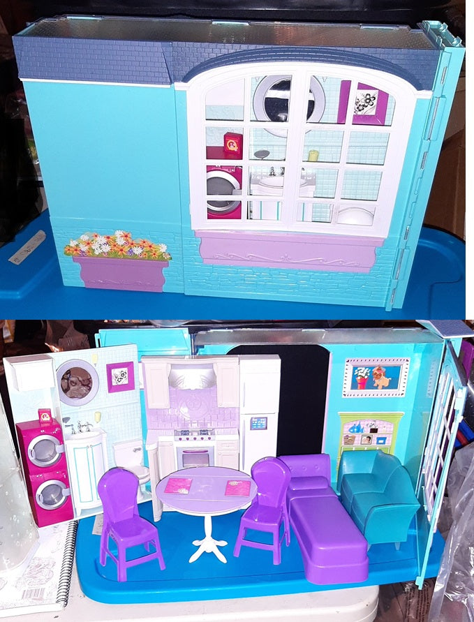 Barbie Folding House