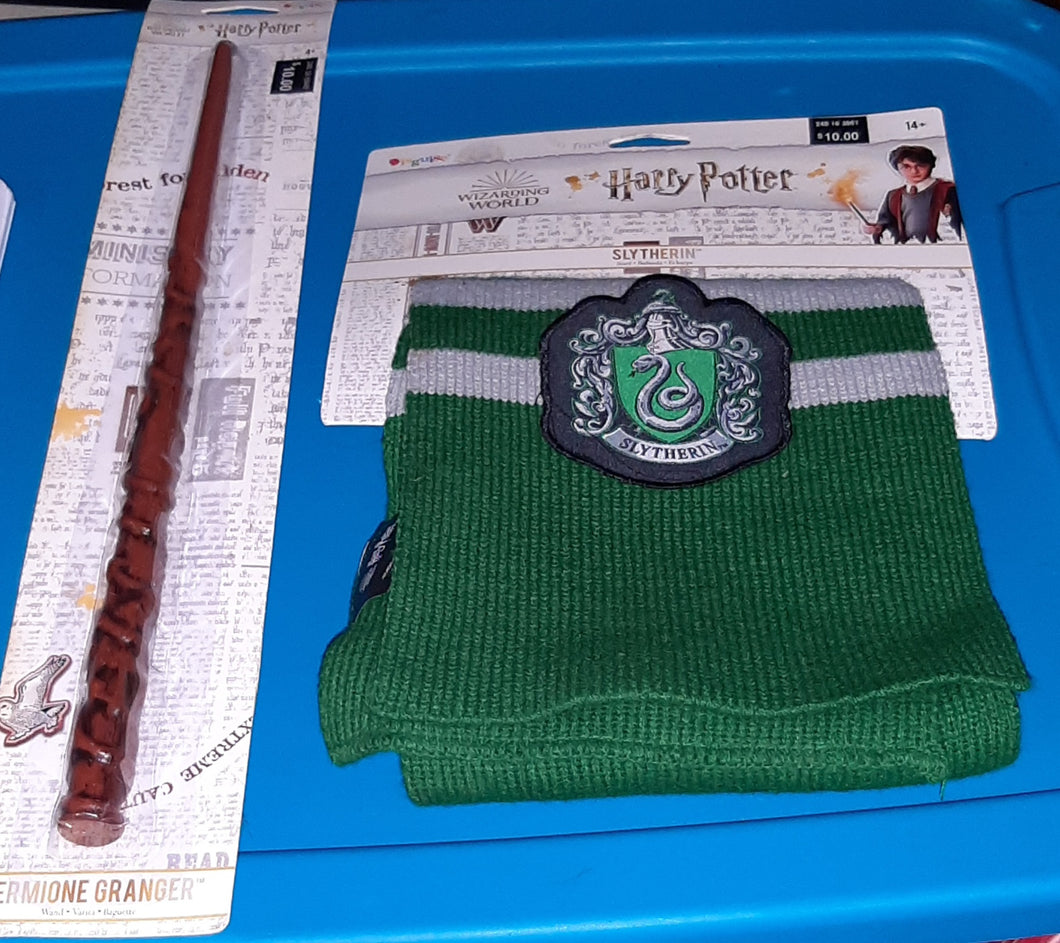 Harry Potter wand & scraf - size Kids/Teen 20