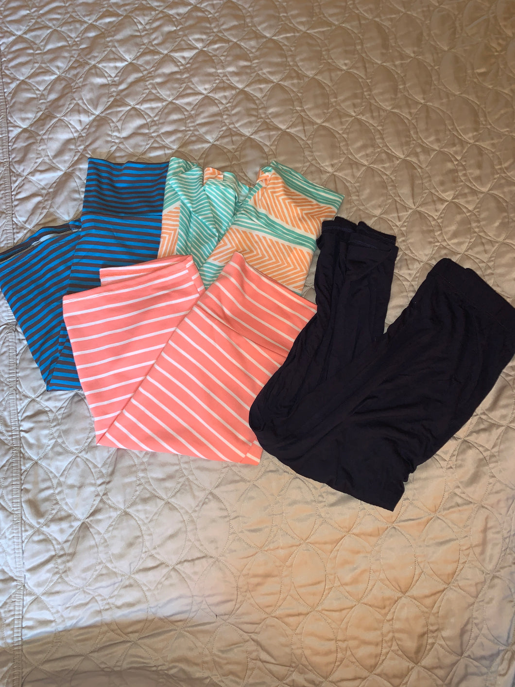 Lularoe xs skirts 3 short 1 long navy - size Women S (4-6)