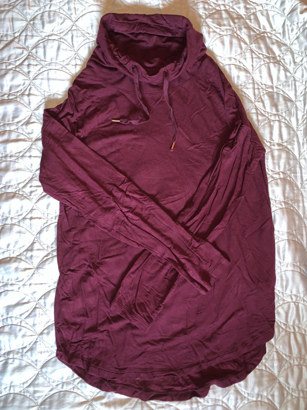 Burgundy LS tunic - size Junior Girls S (3-5)