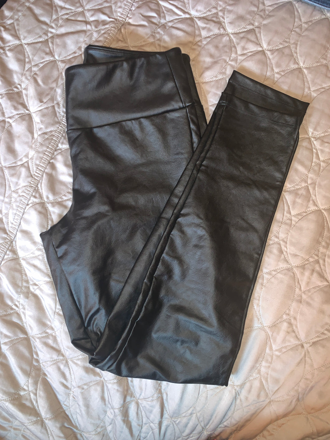 Kendall & Kylie faux Leather leggings - size Junior Girls S (3-5)