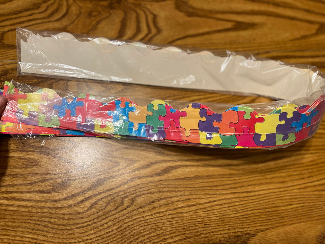 Puzzle pieces Borders